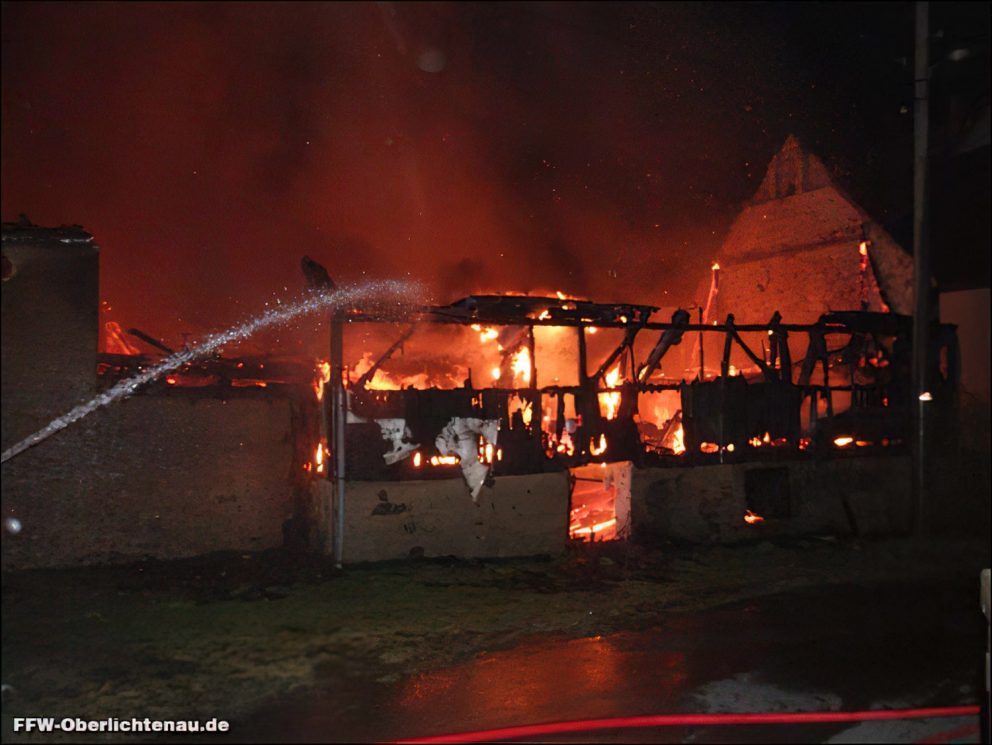 Scheunenbrand am Uferweg